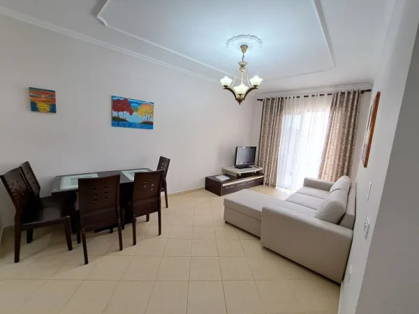 Apartament me qira 2+1