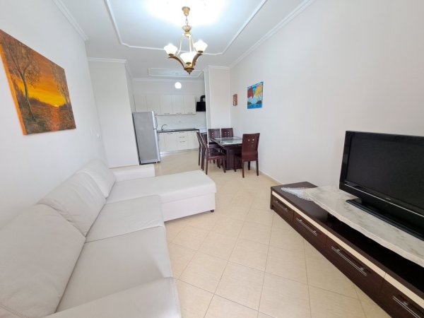 Apartament me qira 2+1