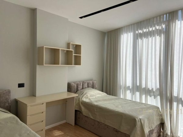 SHITET APARTAMENT 2+1 TE KOMUNA E PARISIT!