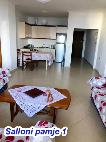 Shitet apartament 2+1 me siperfaqe 120 m2 ne lagjen Nr 1 Sarande