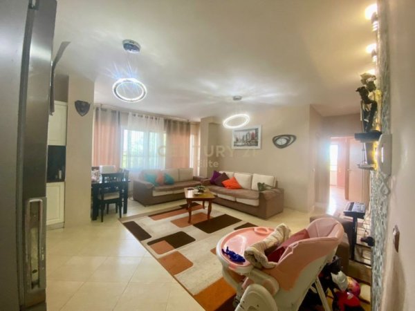 Okazion, Apartament 2+1 ne Fresk