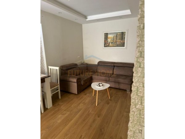 Qera, Apartament 2+1+Parkim, Kompleksi Fratari, Tiranë.
500 €