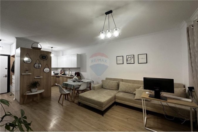 Apartament 1+1 ne shitje ne Yzberisht!