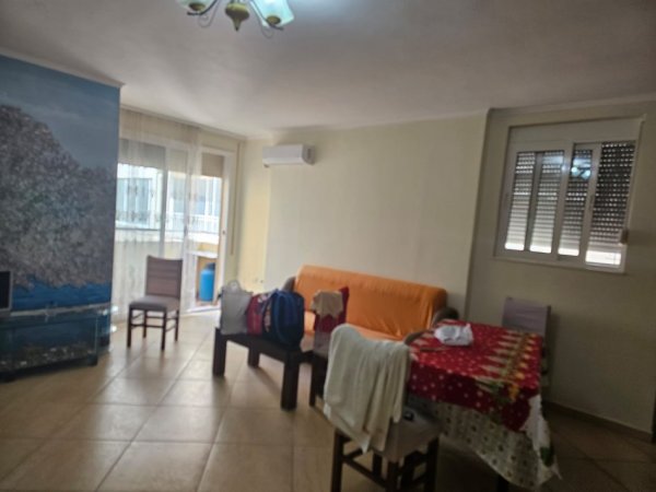 Apartament 2+1+2 per shitje ne Durrës