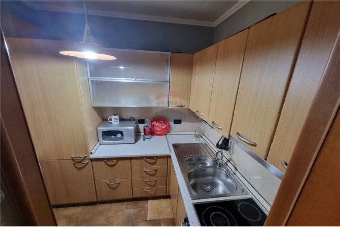 Apartament 2+1 me qira ne Myslym Shyri