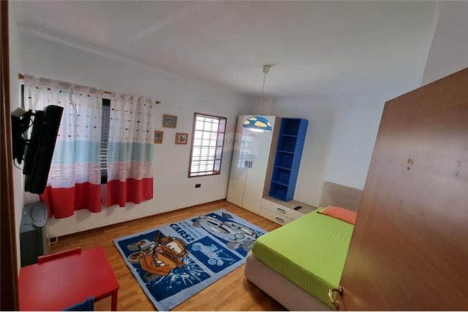 Apartament 2+1 me qira ne Myslym Shyri