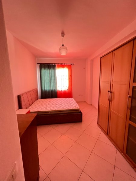 Jepet me qera apartamenti 2+1-Kompleksi green city