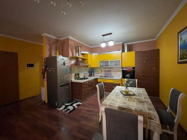 Apartament 2+1 me Qera Don Bosko te Kompleksi Vizion + ne Tirane(Bajram)