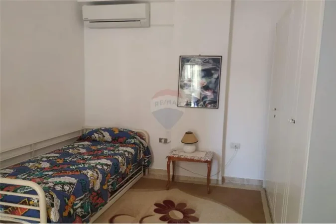 JEPET APARTAMENT PER QIRA 3+1+2 TE BLLOKU I AMBASADAVE!