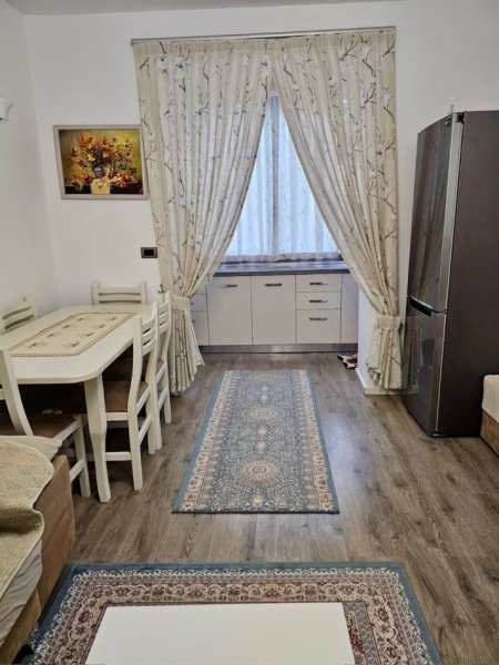 Shitet Apartament 2+1 te Vasil Shanto