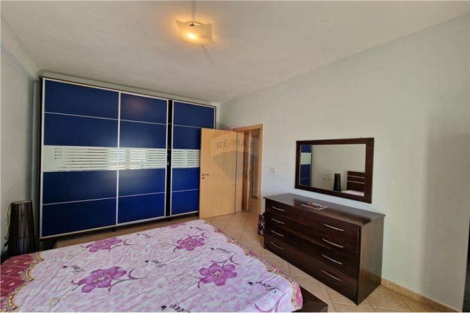 Apartament 2+1 ne shitje prane zjarrfikses,Vlore