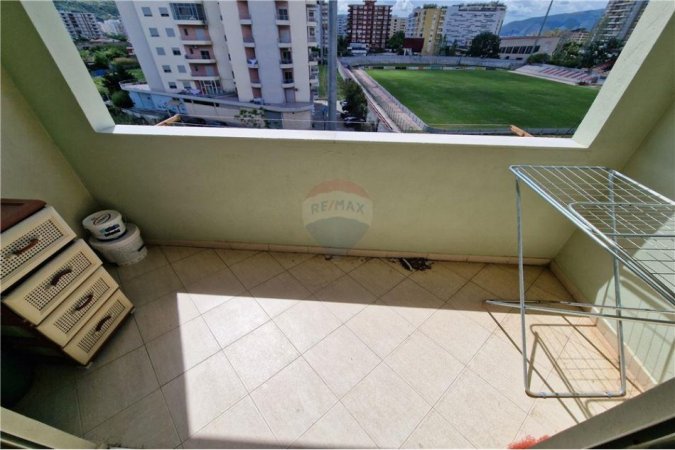 Apartament 2+1 ne shitje prane zjarrfikses,Vlore