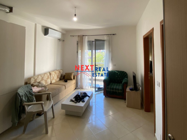 JEPET ME QERA AFATGJATE APARTAMENT 1+1 NE LUNGOMARE, VLORE