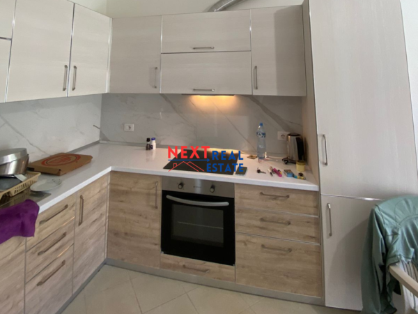 JEPET ME QERA AFATGJATE APARTAMENT 1+1 NE LUNGOMARE, VLORE