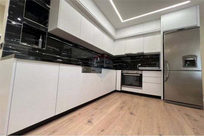 Apartament 3+1 me Qera, kopshti Zoologjik