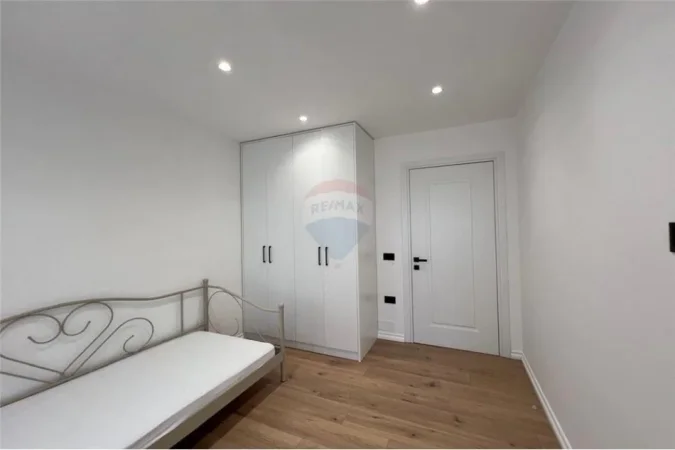 Apartament 3+1 me Qera, kopshti Zoologjik