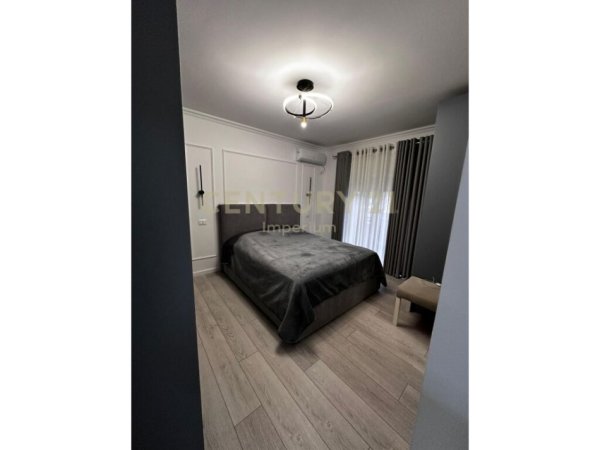 apartament 2+1 prane Qendres !