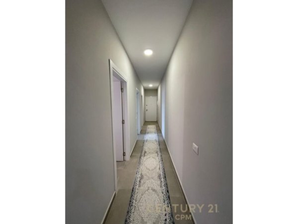 APARTAMENT ME QIRA 2+1+POST PARKIMI TE FARMACIA10 !