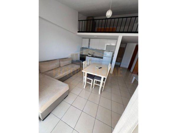 Qera , Apartament 1+1 , Komuna e Parisit , Tirane