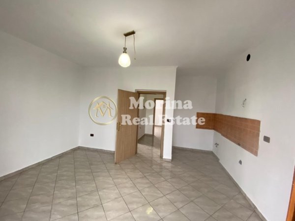 Shitet Apartment 1+1, Rruga Bardhyl, 83000 Euro