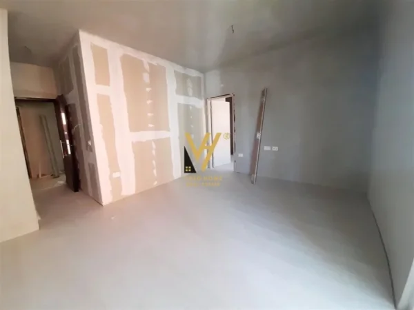 JEPET ZYRE 67 M2 ME QERA TE RIVERSIDE REZIDENCE 550 EURO