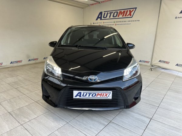 TOYOTA YARIS HYBRID, VITI 2013, AUTOMATIKE, MOTORR 1.5 BENZINE/HYBRID