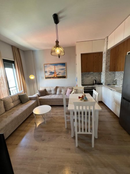 Apartament 2+1 për Qera