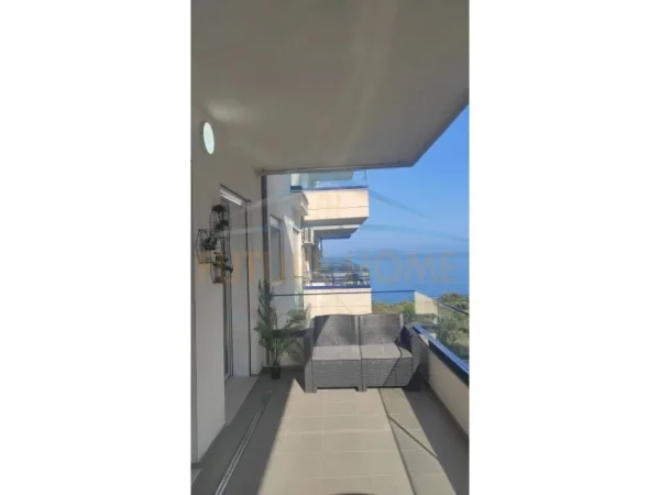 Shitet Apartament 2+1+2+ Pp ,  Vlore