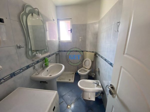 Qira, Apartament 1+1, Prane Shkolles "Eftali Koci", Durres