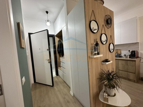 SHITET APARTAMENT 1+1 ,GRAND GALLERY LTE UNAZA E RE