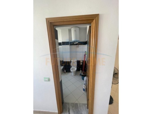 Shitet, Apartament 2+1, Tregu Industrial, Durres