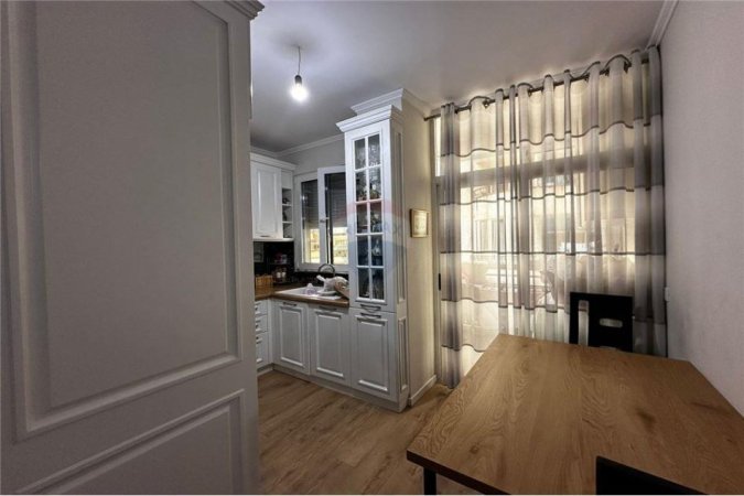 JEPET APARTAMENT 1+1 ME QIRA, KOMUNA E PARISIT