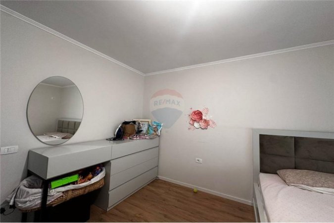 JEPET APARTAMENT 1+1 ME QIRA, KOMUNA E PARISIT