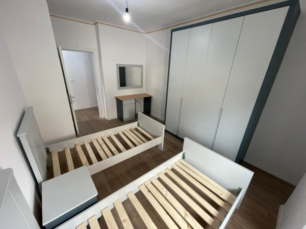 Shitet, Apartament 2+1,Ali Demi