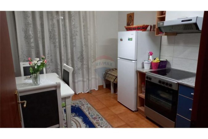 APARTAMENT 1+1 ME QIRA, SHKOLLA E BALETIT