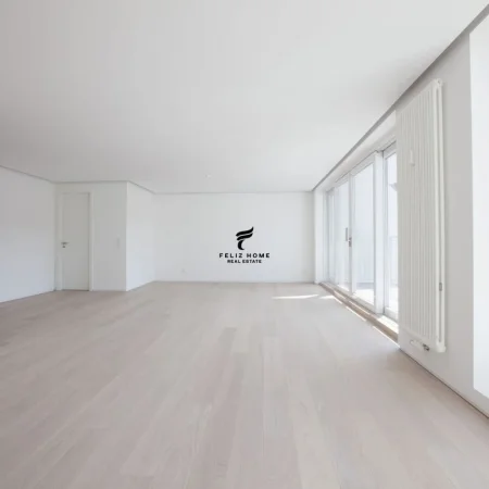 SHITET AMBIENT BIZNESI 168 M2 BLLOKU 842.000 EURO