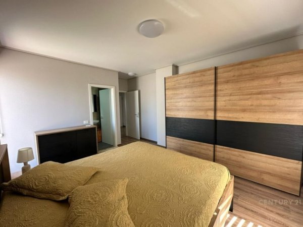 Apartament 2+1+2+Verande me qira tek Kompleksi Magnet, 21 Dhjetori!