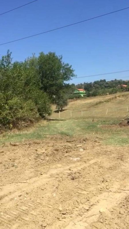 Shqiperi, shes toke bujqesore 8.300 m² 100 Euro/m2