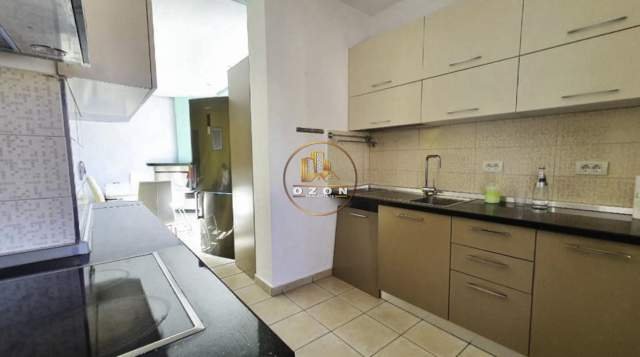 Tirane, jepet me qera apartament 2+1+BLK Kati 13, 125 m² 700 Euro (Ish Ekspozita)