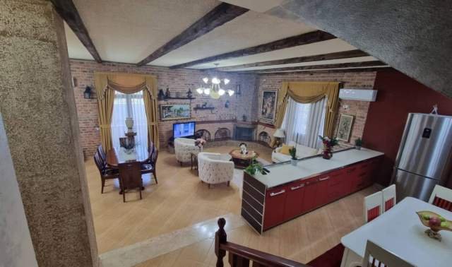 Tirane, shes Vile 3 Katshe Kati 4, 707 m² 465.000 Euro (Unaza E Re (Rrethrotullimi Shkoze, Lana, Afer Rr K)