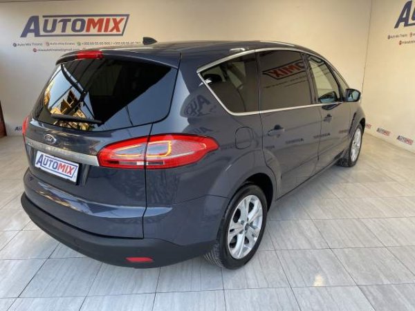 Tirane, shes makine Ford s-max Viti 2014, 8.700 Euro