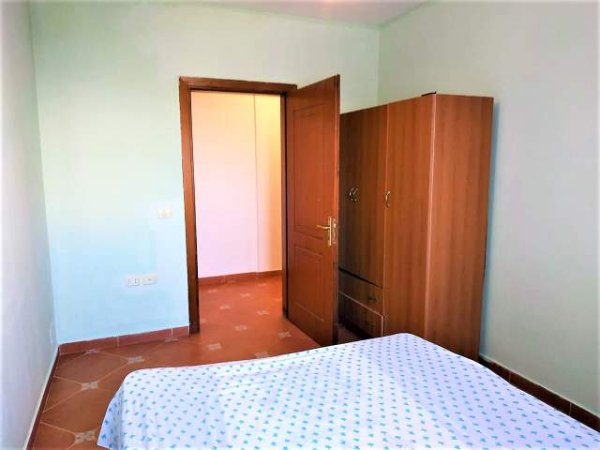 Tirane, shitet apartament 118 m² 105.000 Euro