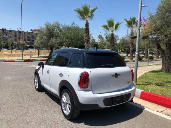 Tirane, shes makine MINI COOPER COUNTRYMAN 1.6 BENZIN+GAZ Viti 2012,