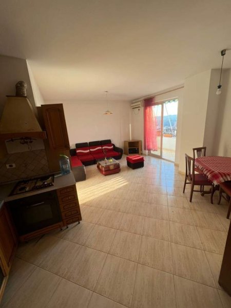 Tirane, jepet me qera apartament 2+1+BLK Kati 11, 110 m² 380 Euro (muhamet gjollesha)