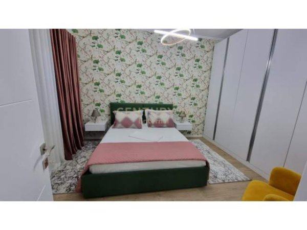 Tirane, jepet me qera apartament 2+1+BLK Kati 2, 70 m² 600 Euro (21 Dhjetori)