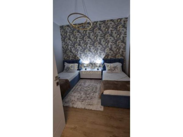 Tirane, jepet me qera apartament 2+1+BLK Kati 2, 70 m² 600 Euro (21 Dhjetori)