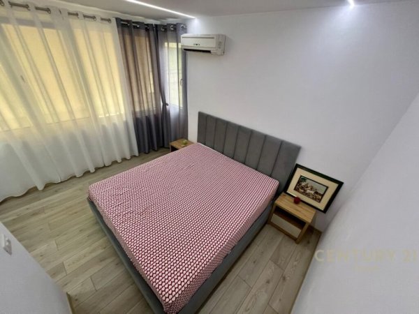 QIRA, APARTAMENT MODERN 1+1 me VERANDË‼️