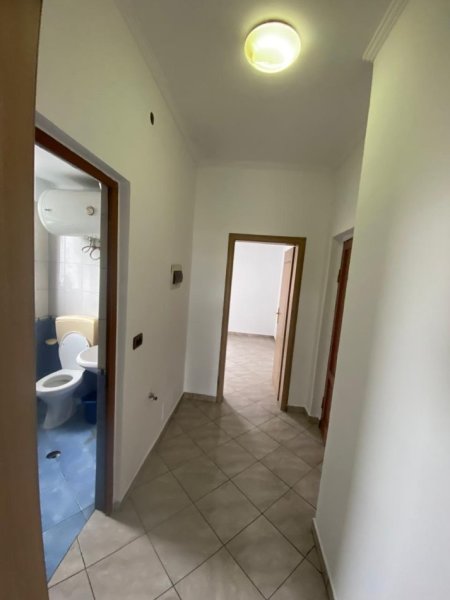 Apartament Per Shitje 1+1 Tek Rruga Bardhyl, Tirane.