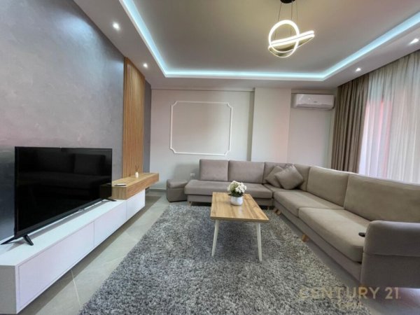 APARTAMENT ME QIRA 2+1+POST PARKIMI TE FARMACIA10 !