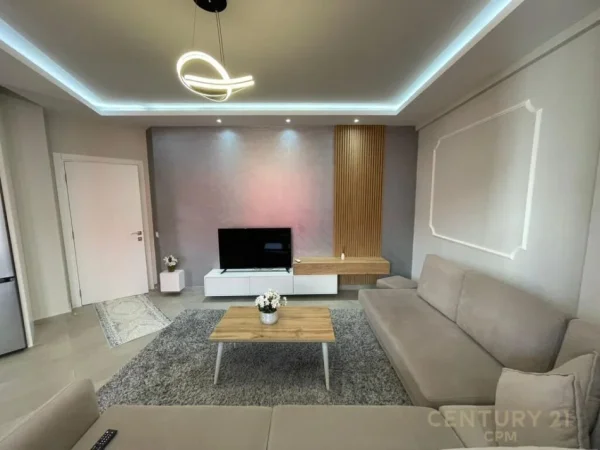 APARTAMENT ME QIRA 2+1+POST PARKIMI TE FARMACIA10 !